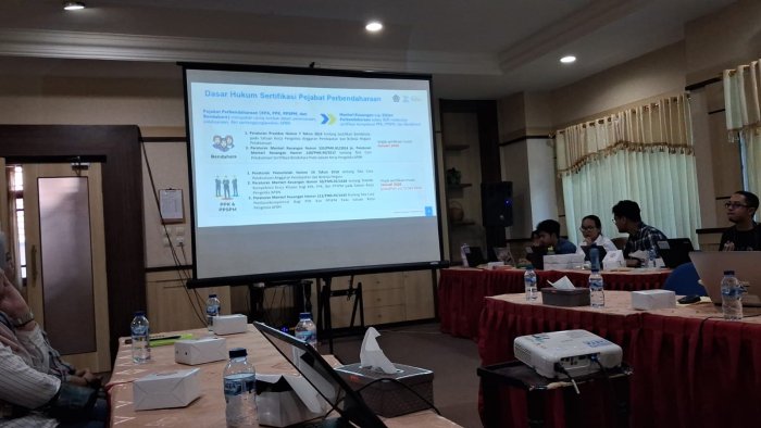 Kaur TU MTsN 5 Batang Hari Ikuti Kelas BAHASA Implementasi Sertifikasi Pejabat Perbendaharaan Kaur TU MTsN 5 Batang Hari Ikuti Kelas BAHASA Implementasi Sertifikasi Pejabat Perbendaharaan