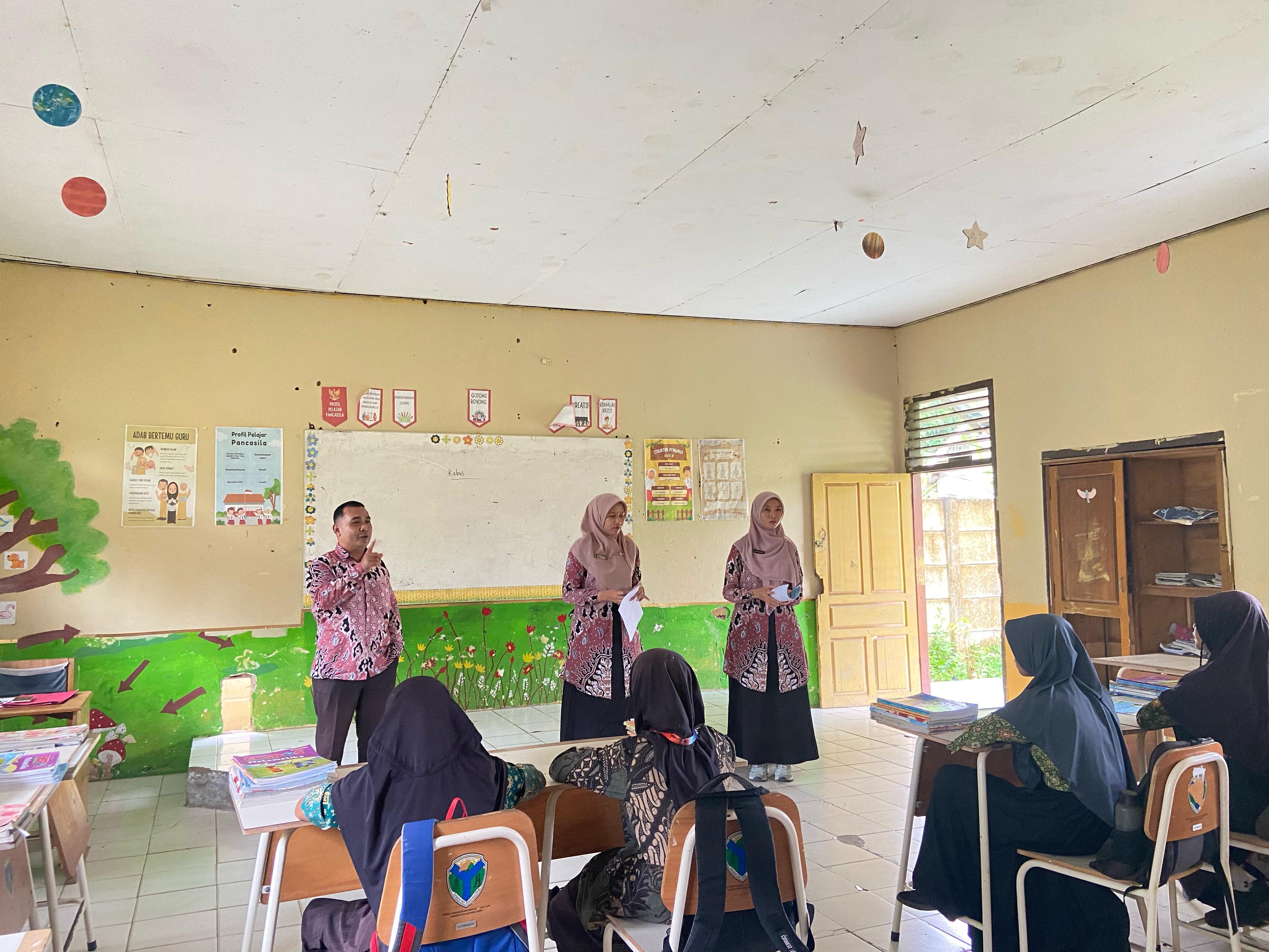 MTSN 5 BATANG HARI LAKSANAKAN SOSIALISASI PPDBM TAHUN PELAJARAN 2025/2026 DI SDN 62/I SENANING