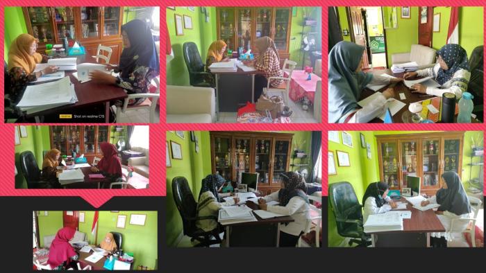 KAMAD MTs N 5 BATANG HARI LAKSANKAN SUPERVISI PERANGKAT PEMBELAJARAN