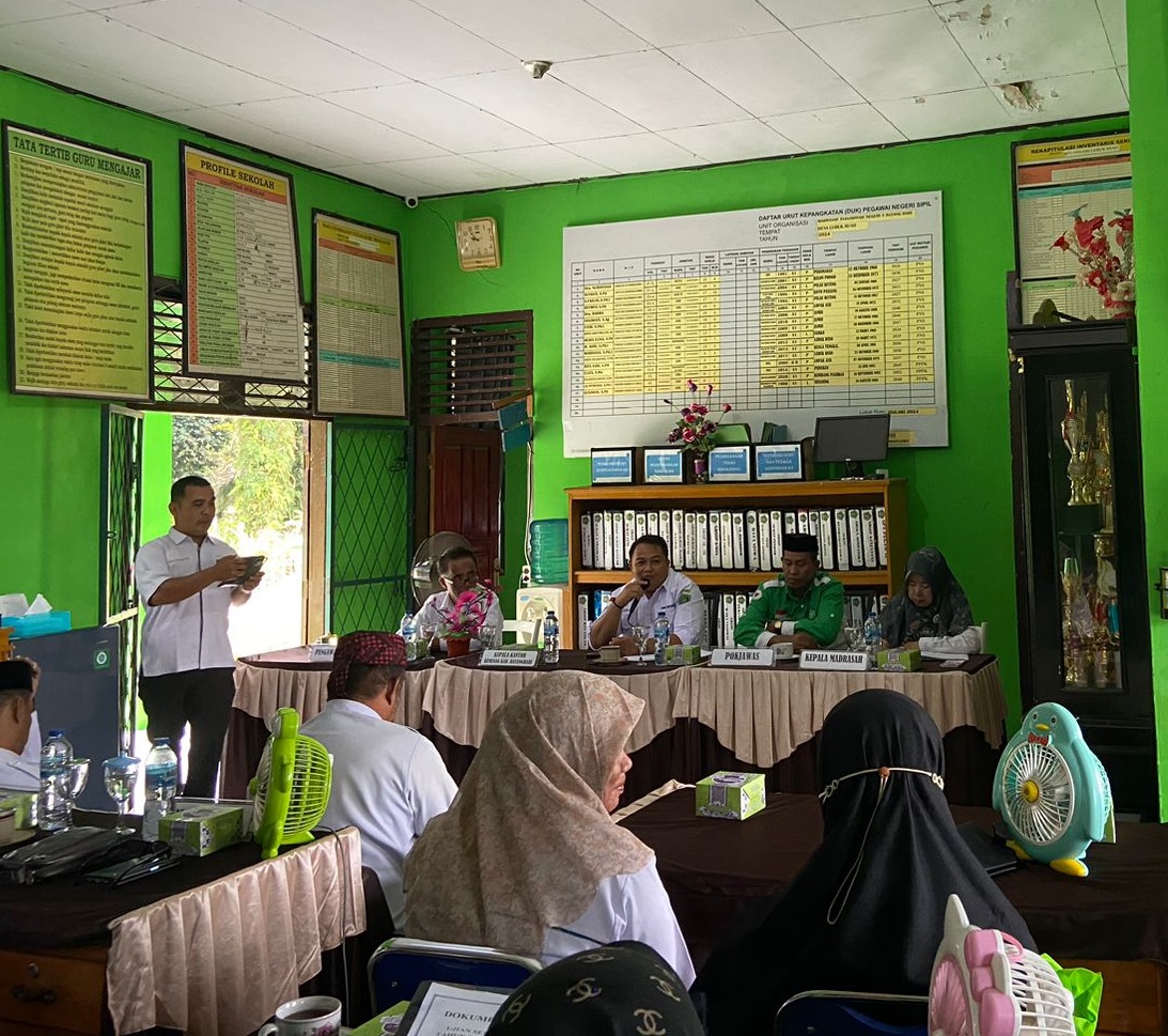 MONEV KEUANGAN DI MTsN 5 BATANG HARI