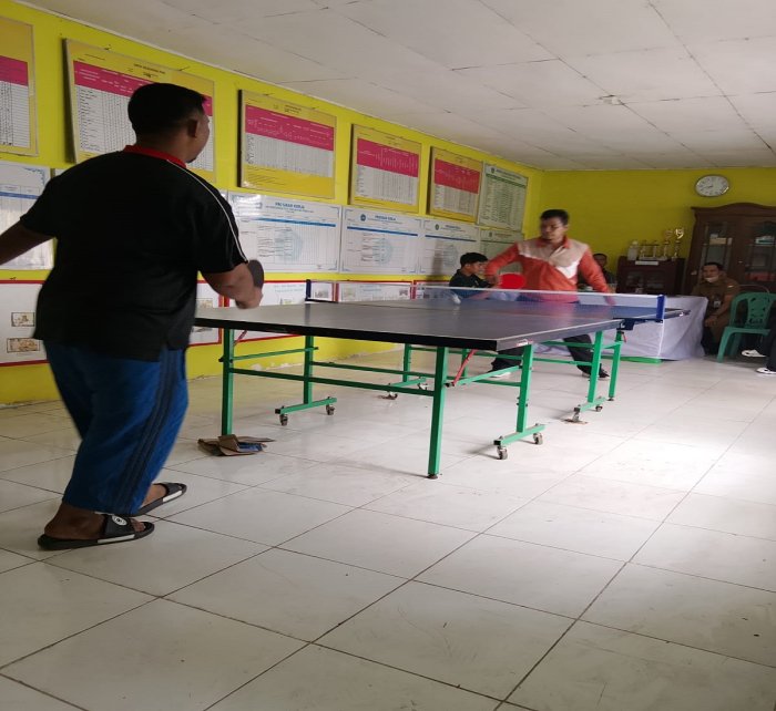 Staf TU MTsN 5 Batang Hari Ikuti Seleksi PORKAB di Kantor Camat Pemayung Staf TU MTsN 5 Batang Hari Ikuti Seleksi PORKAB di Kantor Camat Pemayung