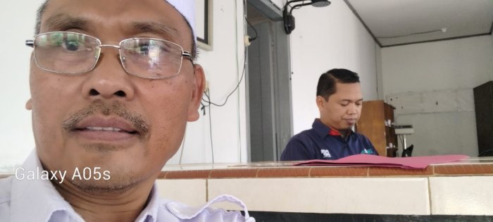Bendahara MTsN 5 Batang Hari Lakukan Pembayaran Pajak Madrasah Melalui Kantor Pos Bendahara MTsN 5 Batang Hari Lakukan Pembayaran Pajak Madrasah Melalui Kantor Pos
