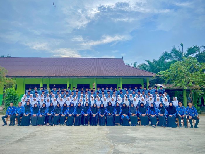 MTsN 5 Batang Hari Gelar Pembuatan Video Angkatan Siswa Kelas IX Tahun Pelajaran 2025/2026