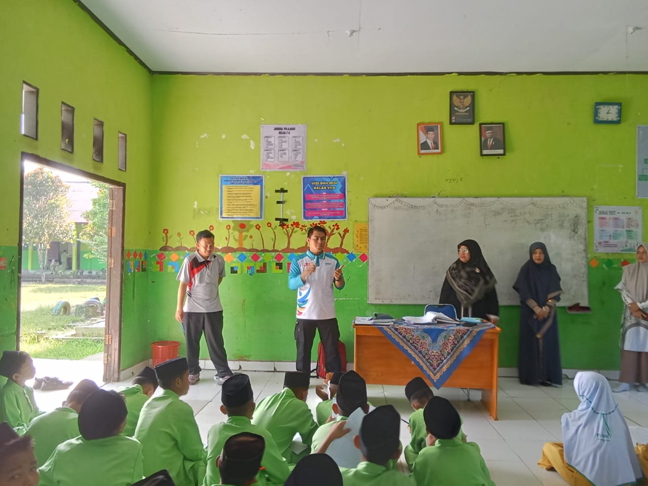 Penjaringan Kesehatan Siswa Kelas VII MTs Negeri 5 Batang Hari, Cegah Masalah Kesehatan Sejak Dini