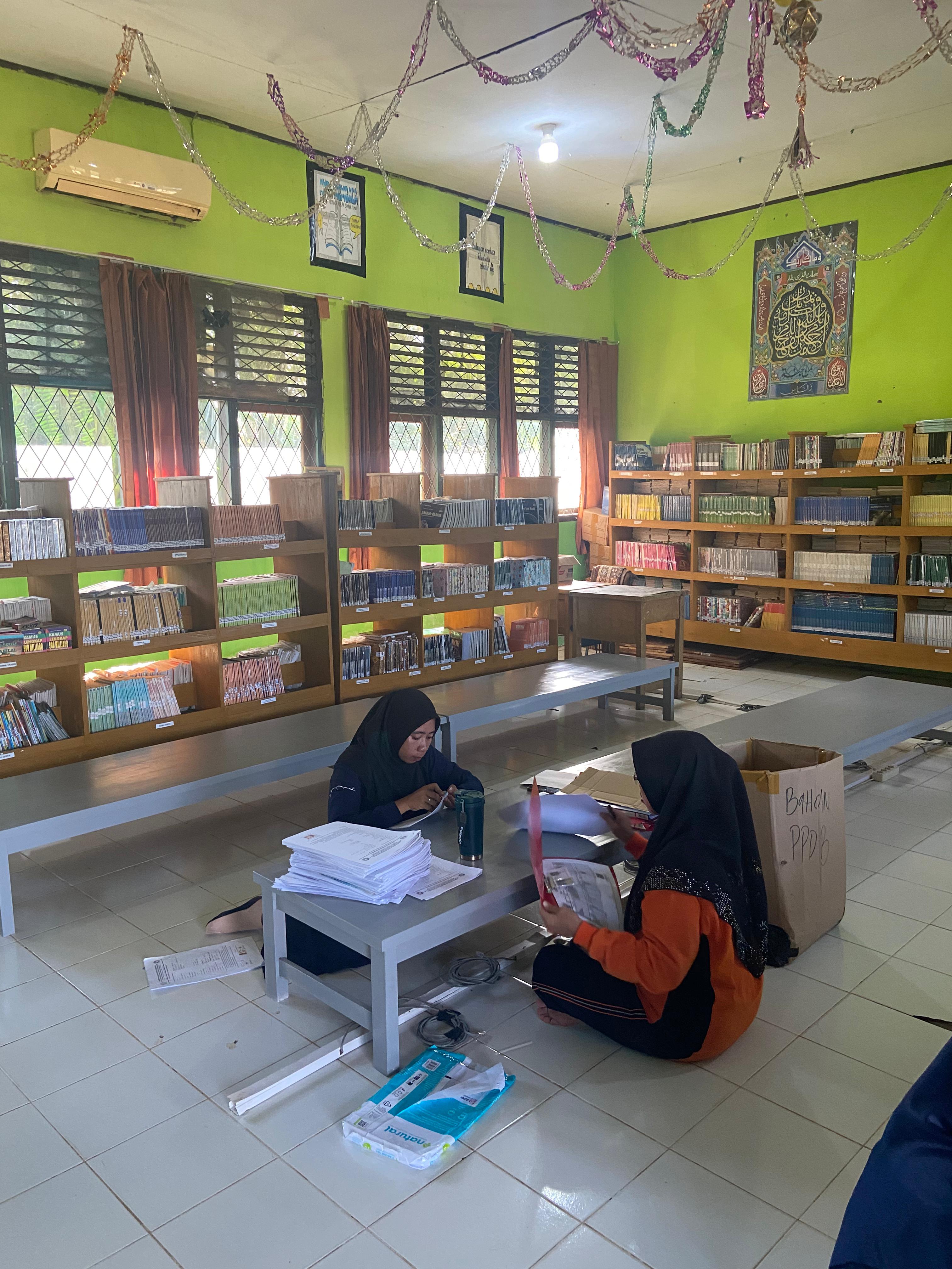 Pengelolaan Data PPDB Oleh Tenaga Kependidikan