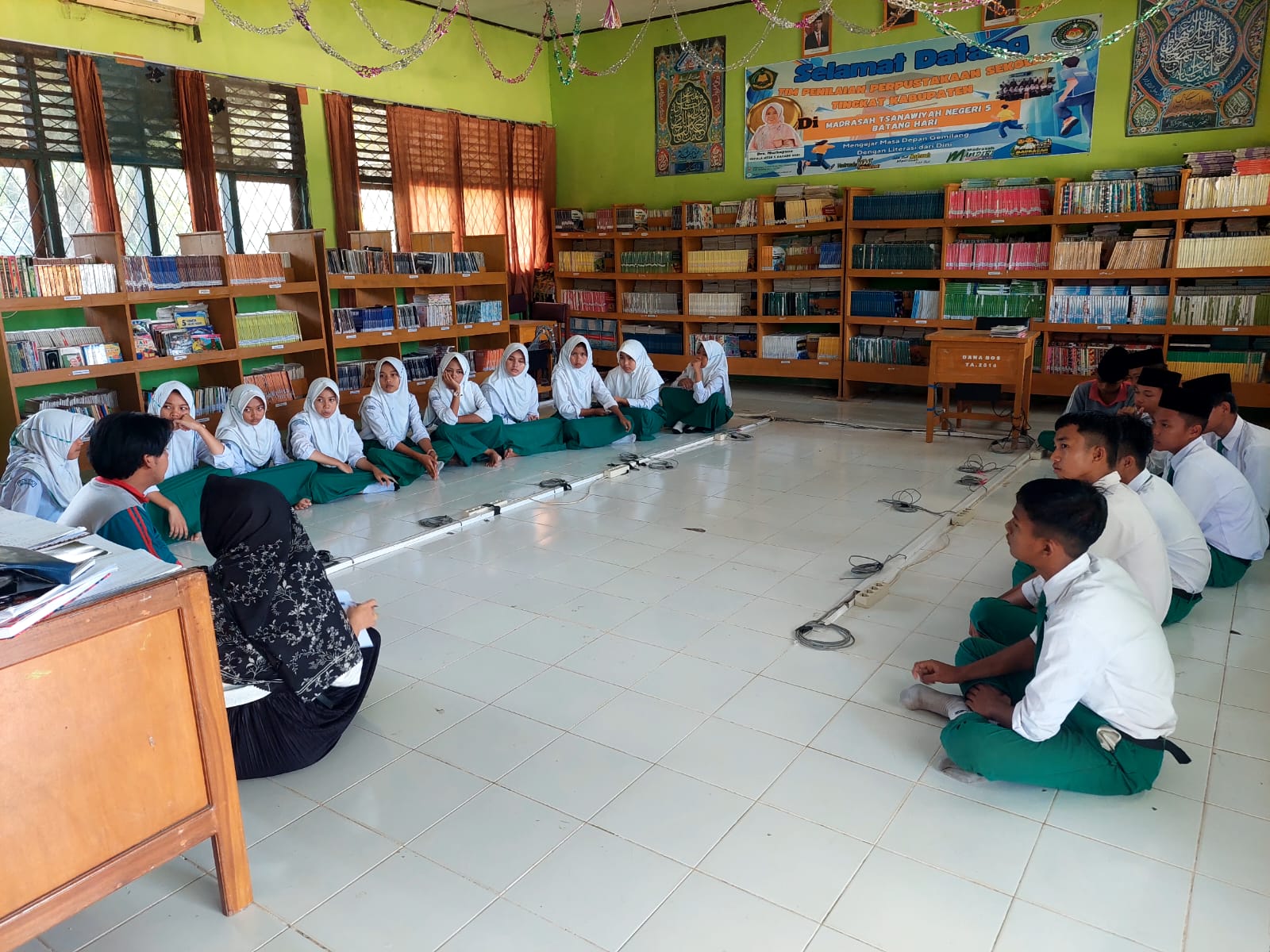 OSIM MTsN 5 BATANGHARI BENTUK PANITIA KMO