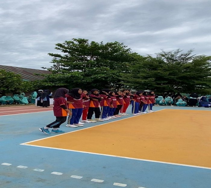 Tim Voli Putri MTsN 5 Batang Hari Amankan Kemenangan Kedua Usai Tundukkan SMPN 20 Batang Hari