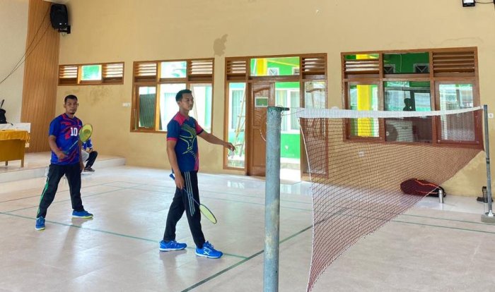 MTsN 5 Batang Hari Raih Juara 3 Cabang Badminton Porseni HAB Kemenag MTsN 5 Batang Hari Raih Juara 3 Cabang Badminton Porseni HAB Kemenag