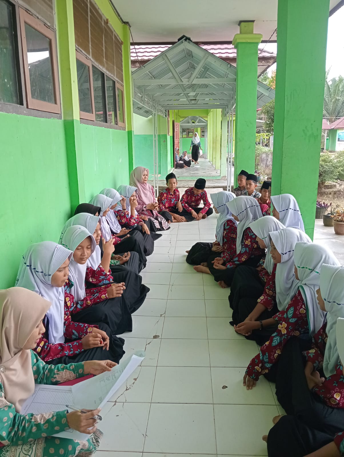 Tim Pelaksana PMR MTsN 5 Batang Hari Gelar Rapat Koordinasi Tim Pelaksana PMR MTsN 5 Batang Hari Gelar Rapat Koordinasi