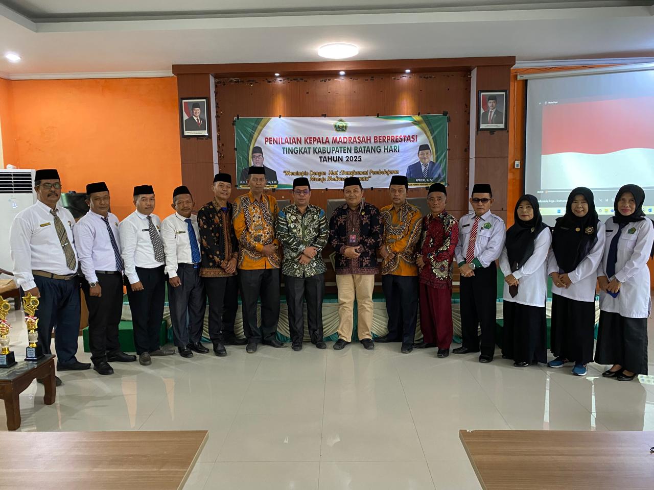 KEPALA MTSN 5 BATANG HARI IKUTI PENILAIAN KEPALA MADRASAH BERPRESTASI TINGKAT KABUPATEN BATANG HARI KEPALA MTSN 5 BATANG HARI IKUTI PENILAIAN KEPALA MADRASAH BERPRESTASI TINGKAT KABUPATEN BATANG HARI