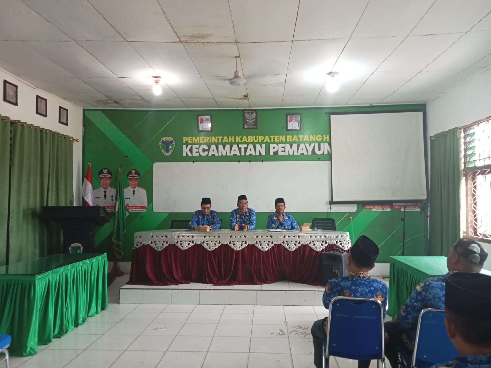 Rapat Persiapan Peringatan Hari Pramuka ke 64 dan Hari Kemerdekaan ke 80 Tahun 2025 di Kantor Camat Pemayung