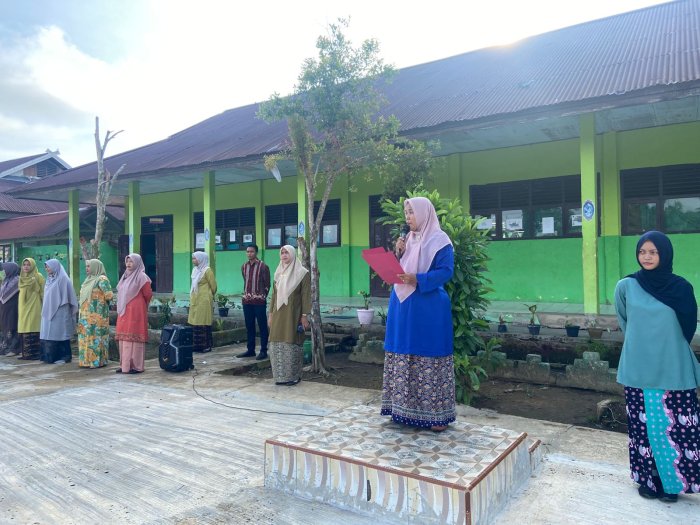 Kenang Semangat Kartini, MTsN 5 Batang Hari Gelar Apel Peringatan Kenang Semangat Kartini, MTsN 5 Batang Hari Gelar Apel Peringatan