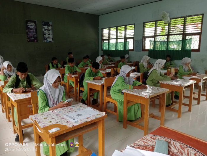 Ujian ASAS Semester Ganjil 2025/2026 Hari Terakhir di MTsN 5 Batang Hari Berjalan Lancar dan Sukses