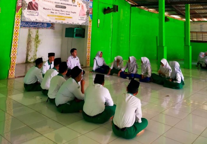 Panitia PPS dan KPPS Gelar Rapat Persiapan Pemilihan Ketua dan Wakil Ketua OSIM MTsN 5 Batang Hari Periode 2026/2027 Panitia PPS dan KPPS Gelar Rapat Persiapan Pemilihan Ketua dan Wakil Ketua OSIM MTsN 5 Batang Hari Periode 2026/2027