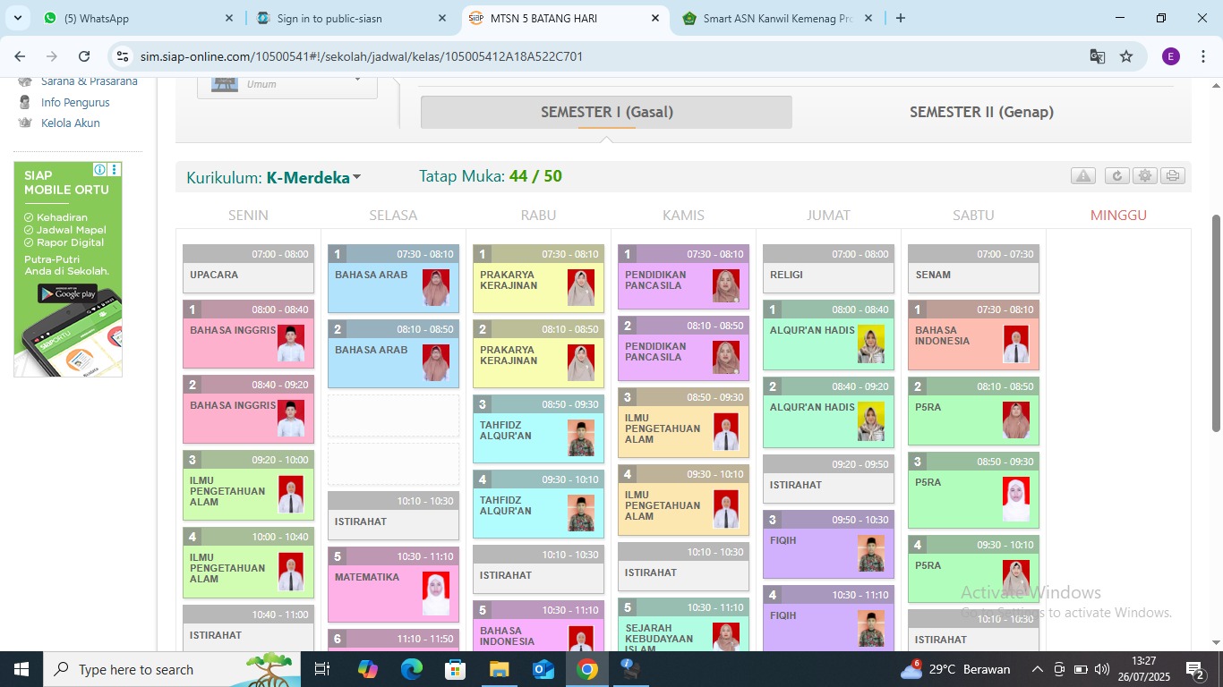 Operator MTsN 5 Batang Hari Input Jadwal Mengajar di EMIS GTK, Pastikan Data Sesuai dan Tepat Waktu Operator MTsN 5 Batang Hari Input Jadwal Mengajar di EMIS GTK, Pastikan Data Sesuai dan Tepat Waktu