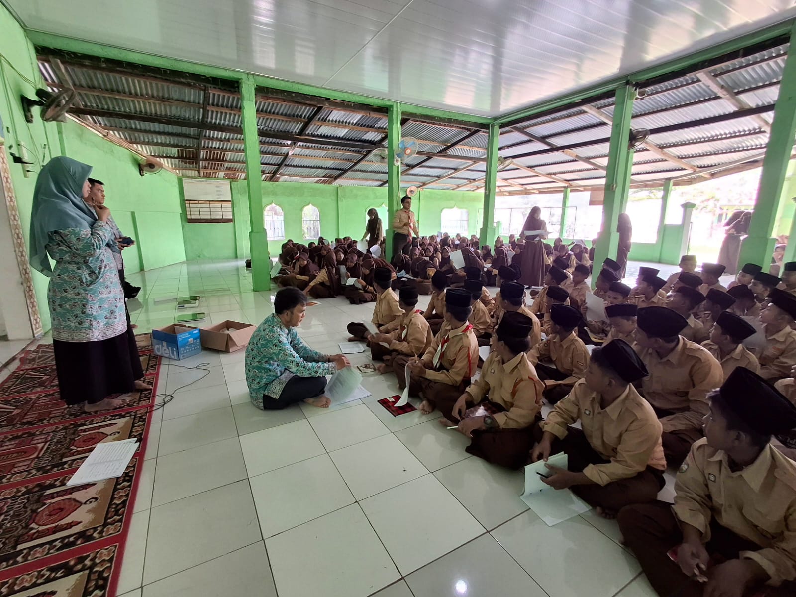 MTsN 5 Batang Hari Laksanakan Skrining Kesehatan Jiwa oleh UPTD Puskesmas Jembatan Mas