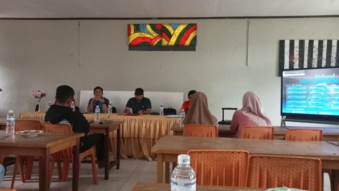 MTsN 5 Batang Hari Ikuti Technical Meeting Liga Smandel di SMAN 8 Batang Hari MTsN 5 Batang Hari Ikuti Technical Meeting Liga Smandel di SMAN 8 Batang Hari