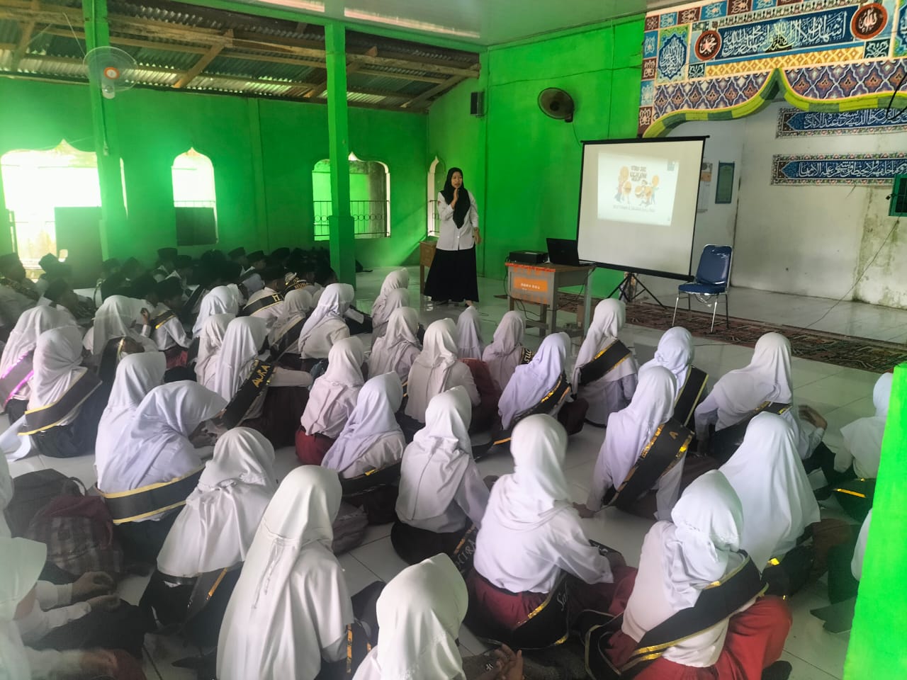 Pengenalan Kurikulum Madrasah dan Bullying Menjadi Materi Pembuka MATSAMA MTsN 5 Batang Hari