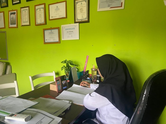 Hari Pertama TKA di MTsN 5 Batang Hari Berjalan Lancar dan Tertib Hari Pertama TKA di MTsN 5 Batang Hari Berjalan Lancar dan Tertib