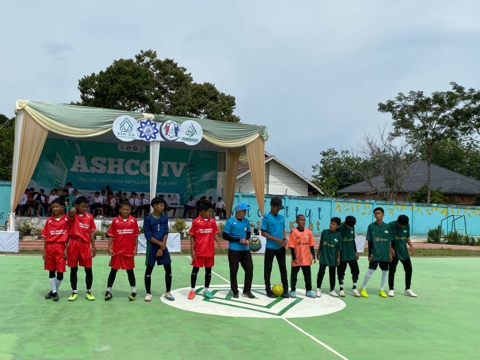 Tim Futsal MTsN 5 Batang Hari Melaju ke Babak Selanjutnya Setelah Menang Telak 3-0 di Ajang ASHCO 2025