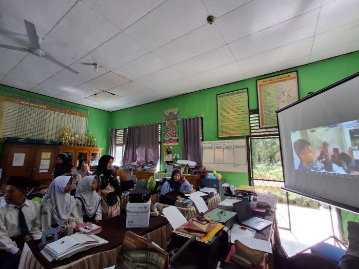 MTsN 5 Batang Hari Ikuti Fasilitasi dan Pembinaan Teknis Madrasah Siaga Kependudukan MTsN 5 Batang Hari Ikuti Fasilitasi dan Pembinaan Teknis Madrasah Siaga Kependudukan