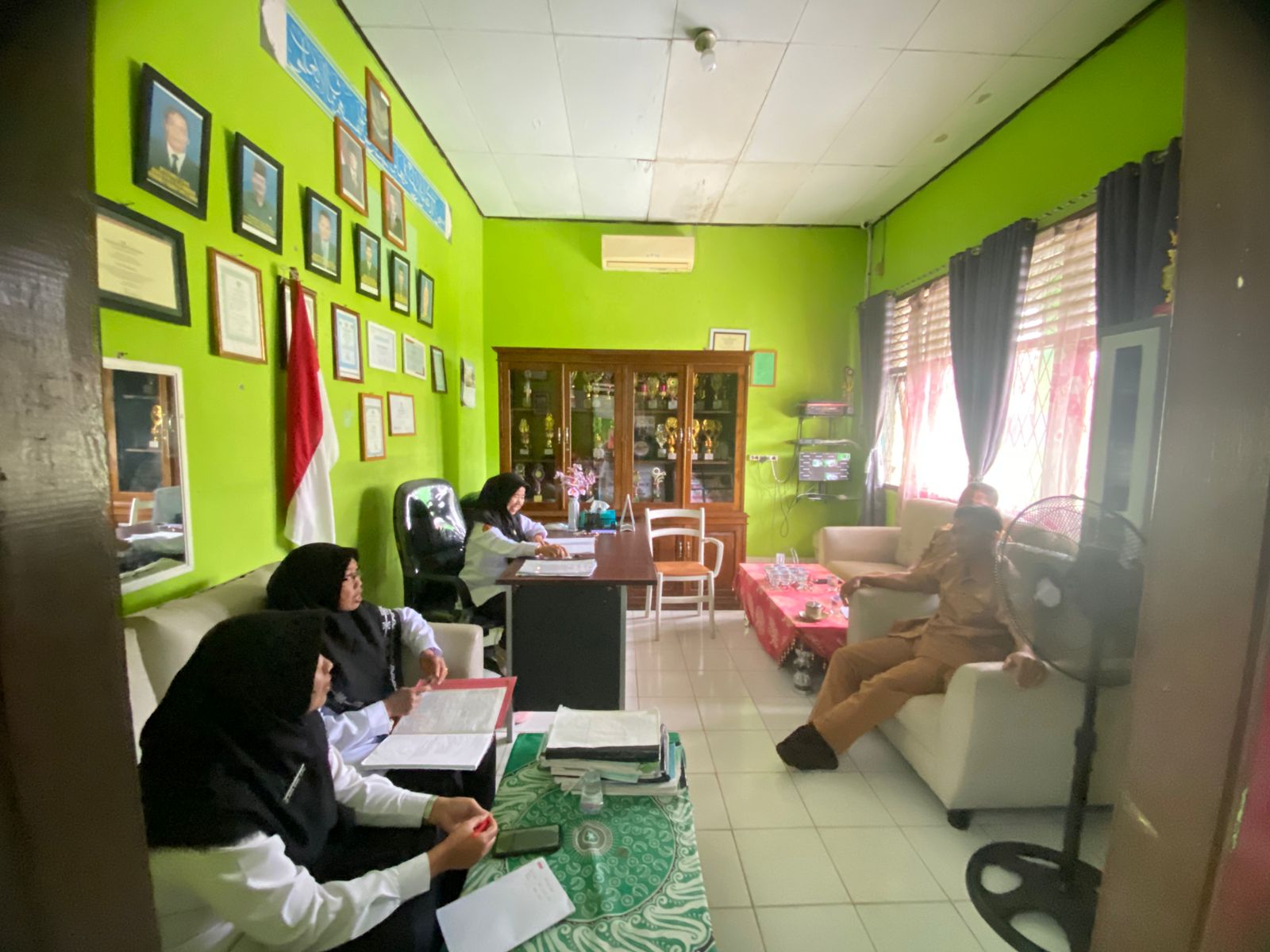 MTSN 5 BATANG HARI MENGADAKAN RAPAT INTERNAL KOMITE MTSN 5 BATANG HARI MENGADAKAN RAPAT INTERNAL KOMITE