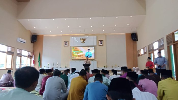 Kepala MTsN 5 Batang Hari dan Kaur TU Ikuti Tasyakuran HAB Kemenag Kabupaten Batang Hari ke-80 Tahun 2026