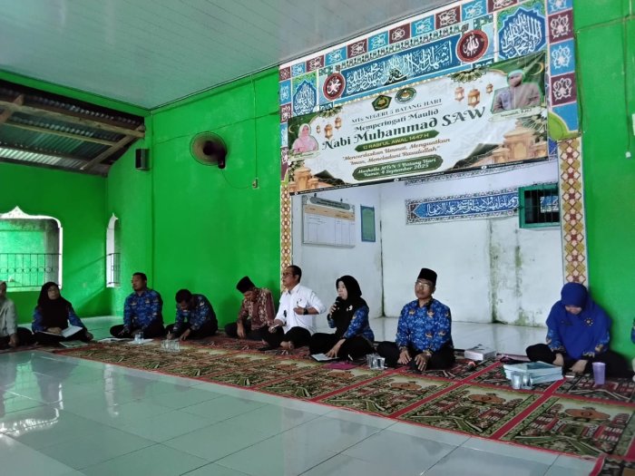 Komite MTsN 5 Batang Hari Gelar Rapat Bersama Pemerintah Desa dan Wali Murid Komite MTsN 5 Batang Hari Gelar Rapat Bersama Pemerintah Desa dan Wali Murid