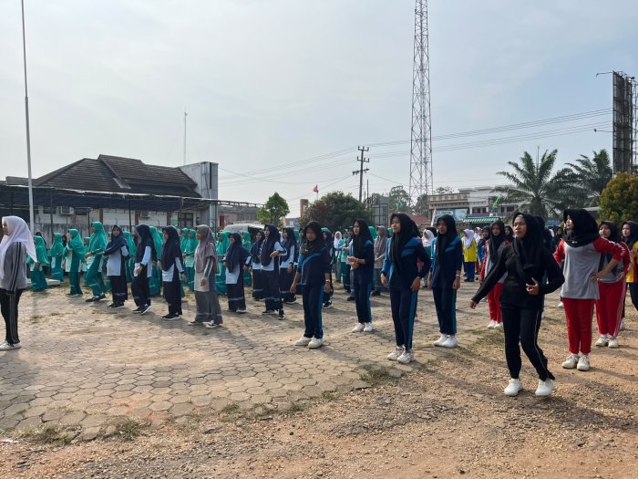 Peduli Kesehatan Remaja, MTsN 5 Batang Hari Ikuti Aksi Bergizi Peduli Kesehatan Remaja, MTsN 5 Batang Hari Ikuti Aksi Bergizi
