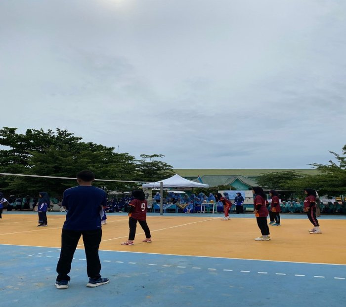 Tampil Gemilang, Tim Voli Putri MTsN 5 Batang Hari Menang 2–0 atas Tuan Rumah Tampil Gemilang, Tim Voli Putri MTsN 5 Batang Hari Menang 2–0 atas Tuan Rumah