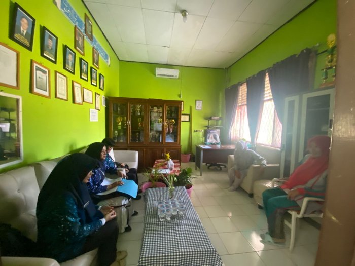 MTsN 5 Batang Hari Terima Kunjungan Tim Dinas Sosial Kabupaten Batang Hari