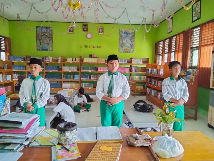 Tim Syarhil MTsN 5 Batang Hari Gelar Latihan Intensif untuk Persiapan Porseni HAB Kemenag Kabupaten Batang Hari