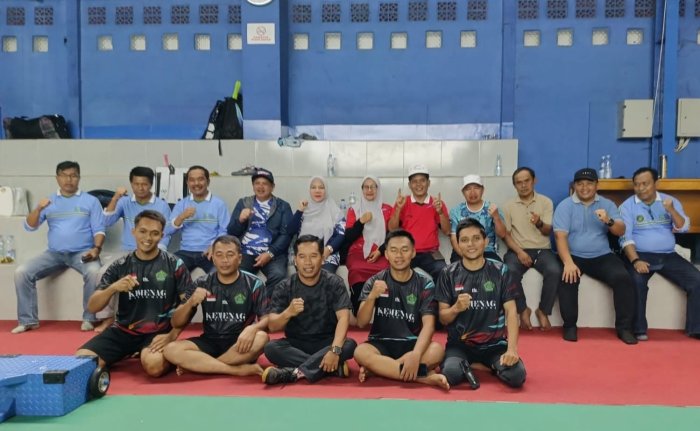 Guru PJOK MTsN 5 Batang Hari Ikut Meriahkan HAB Kemenag ke-80 di Kanwil Provinsi Jambi