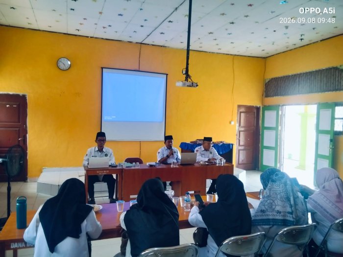 Kepala MTsN 5 Batang Hari Ikuti Rakor dan Technical Meeting KOMPAS Jenjang MTs Tingkat Kabupaten Batang Hari Kepala MTsN 5 Batang Hari Ikuti Rakor dan Technical Meeting KOMPAS Jenjang MTs Tingkat Kabupaten Batang Hari