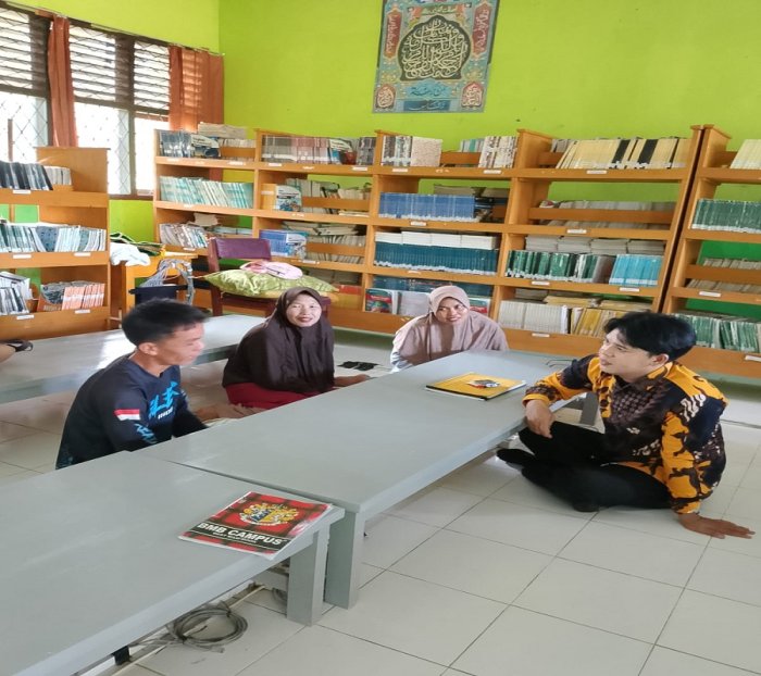 Wali Kelas VIIIA Gelar Kerjasama Dengan Wali Murid Untuk Meningkatkan Kedisiplinan Siswa Wali Kelas VIIIA Gelar Kerjasama Dengan Wali Murid Untuk Meningkatkan Kedisiplinan Siswa