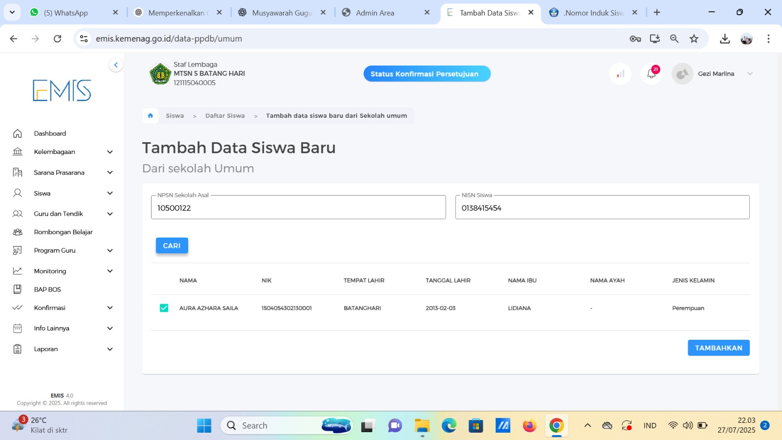 Operator MTsN 5 Batang Hari Pastikan Ketelitian dalam Penginputan Data Siswa Baru di EMIS Operator MTsN 5 Batang Hari Pastikan Ketelitian dalam Penginputan Data Siswa Baru di EMIS