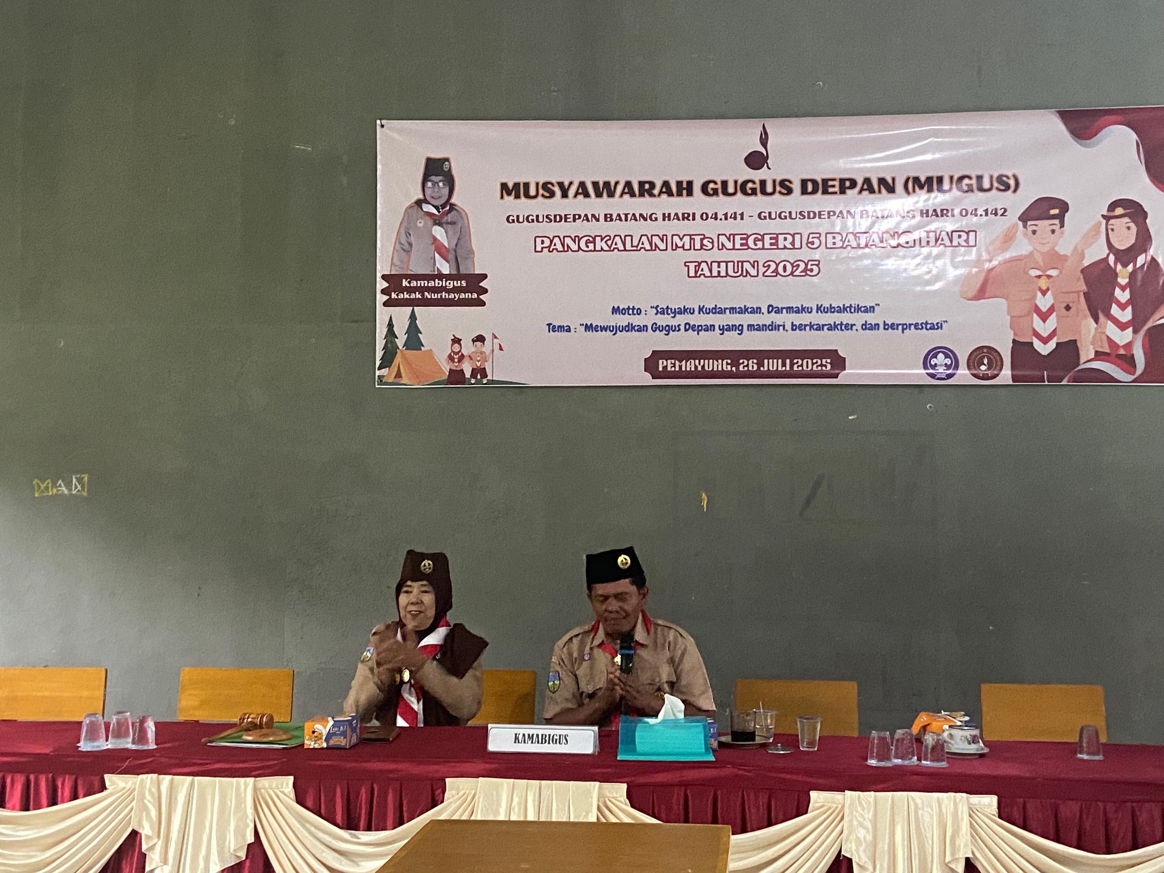 Kakwaran Pemayung Tekankan Peran Strategis Pramuka dalam Sambutannya di MUGUS MTsN 5 Batang Hari Kakwaran Pemayung Tekankan Peran Strategis Pramuka dalam Sambutannya di MUGUS MTsN 5 Batang Hari