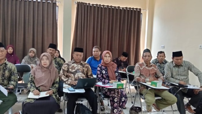 Kepala MTsN 5 Batang Hari Ikuti Rakor KKM MTs Tingkat Kabupaten Batang Hari Kepala MTsN 5 Batang Hari Ikuti Rakor KKM MTs Tingkat Kabupaten Batang Hari